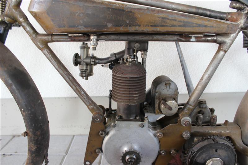 Motosacoche 350 012.jpg