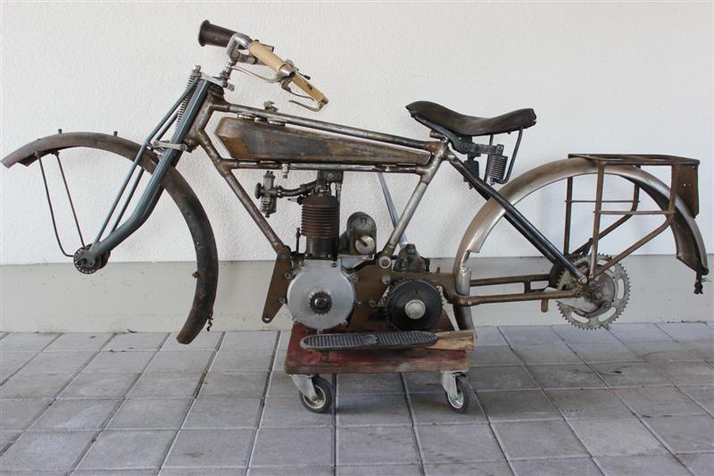 Motosacoche 350 009.jpg