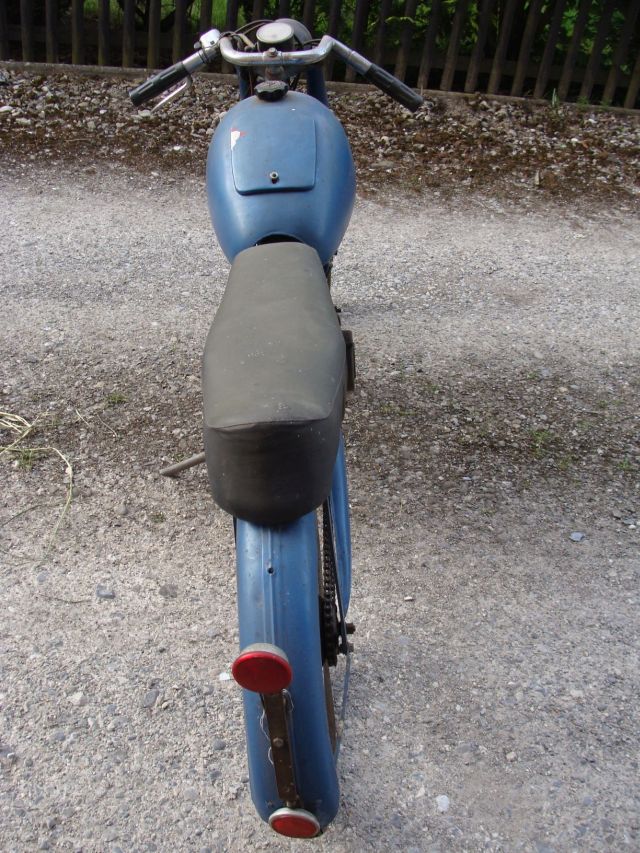 motom4.JPG